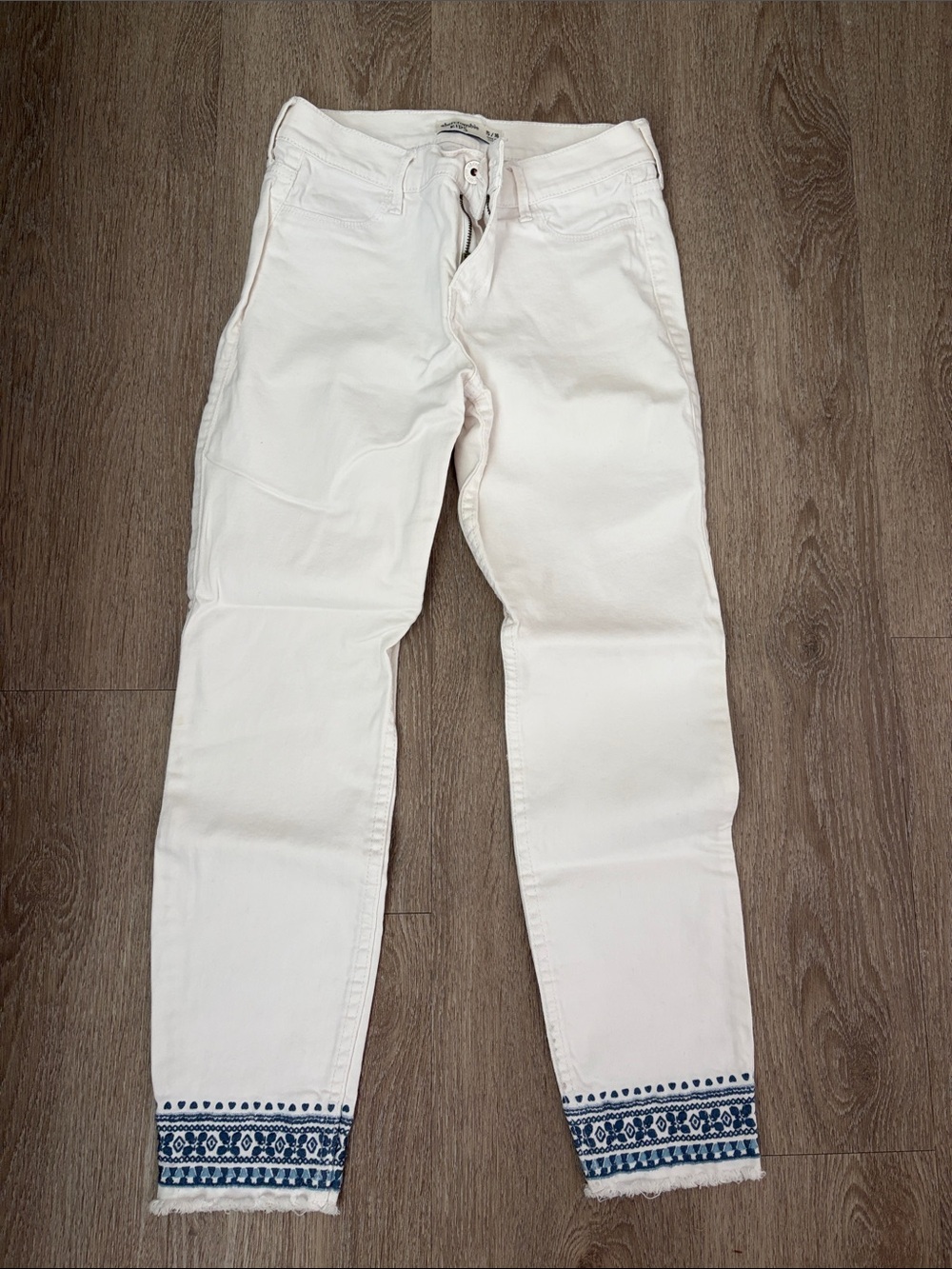 abercrombie kids White Jeans with Blue Embroidered Hem